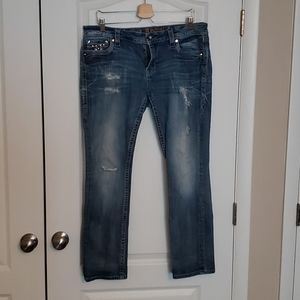 Buckle rock revival straight leg jeans